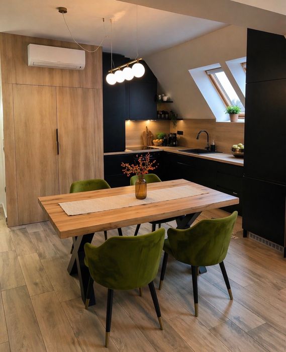 De vanzare apartament 3 camere - 90 mp