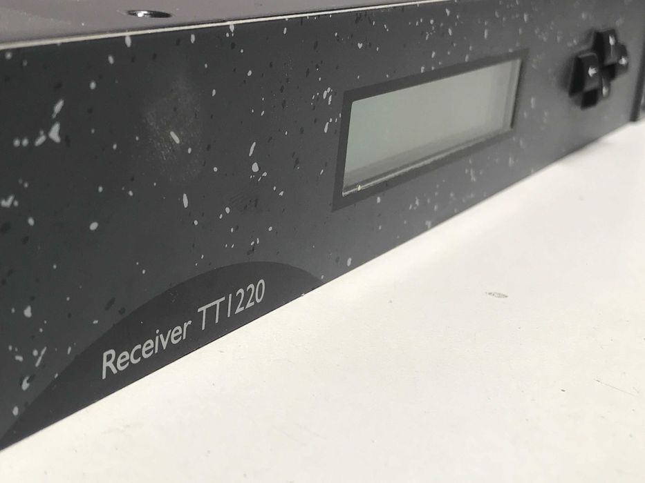 Професионален сателитен приемник Tandberg Receiver TT1220 (IRD декодер)