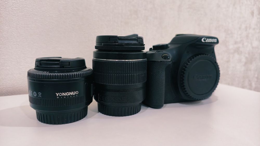 Продаю камеру Canon 1300d