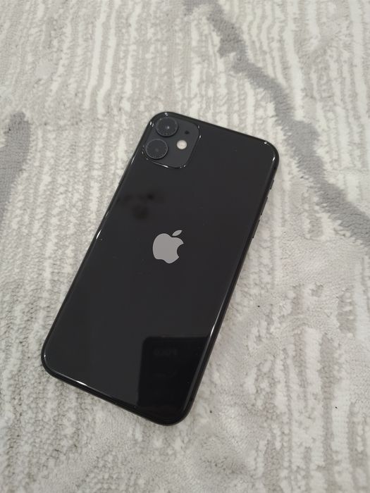 iPhone 11, черный глянец!