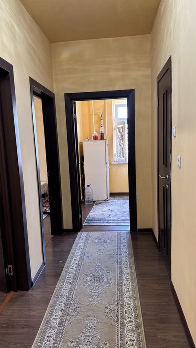 Qorasaroyda 2 xonali uy arendaga beriladi. Faqat oilaga