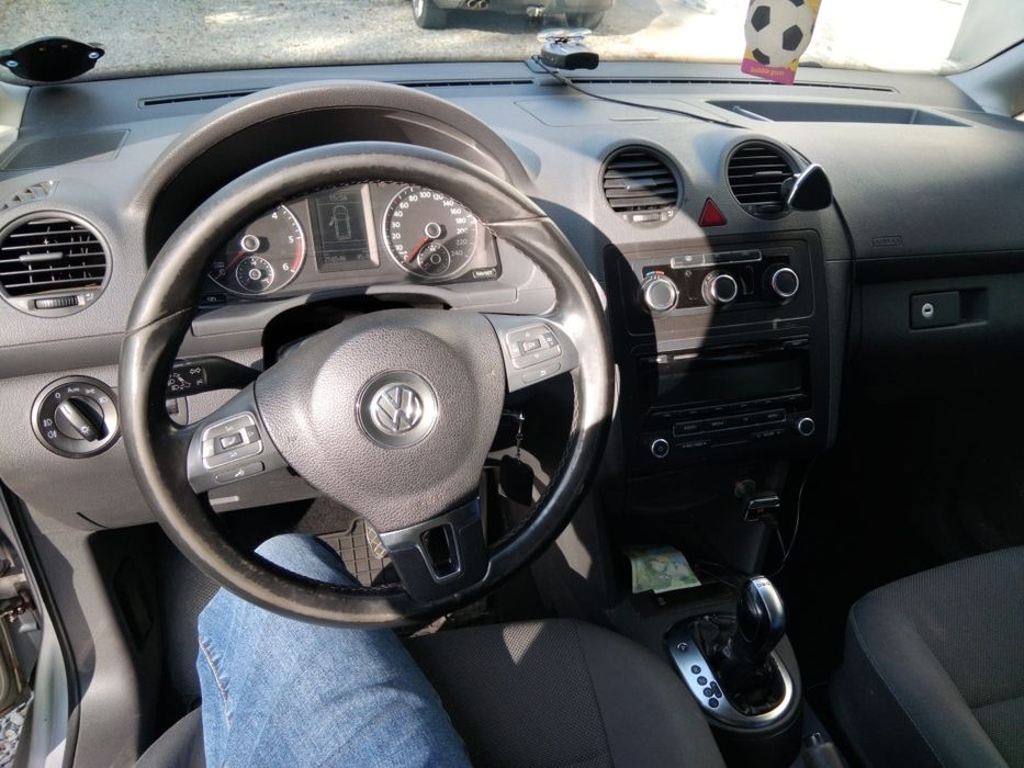 VOLKSWAGEN Caddy 2011 — imagine 4