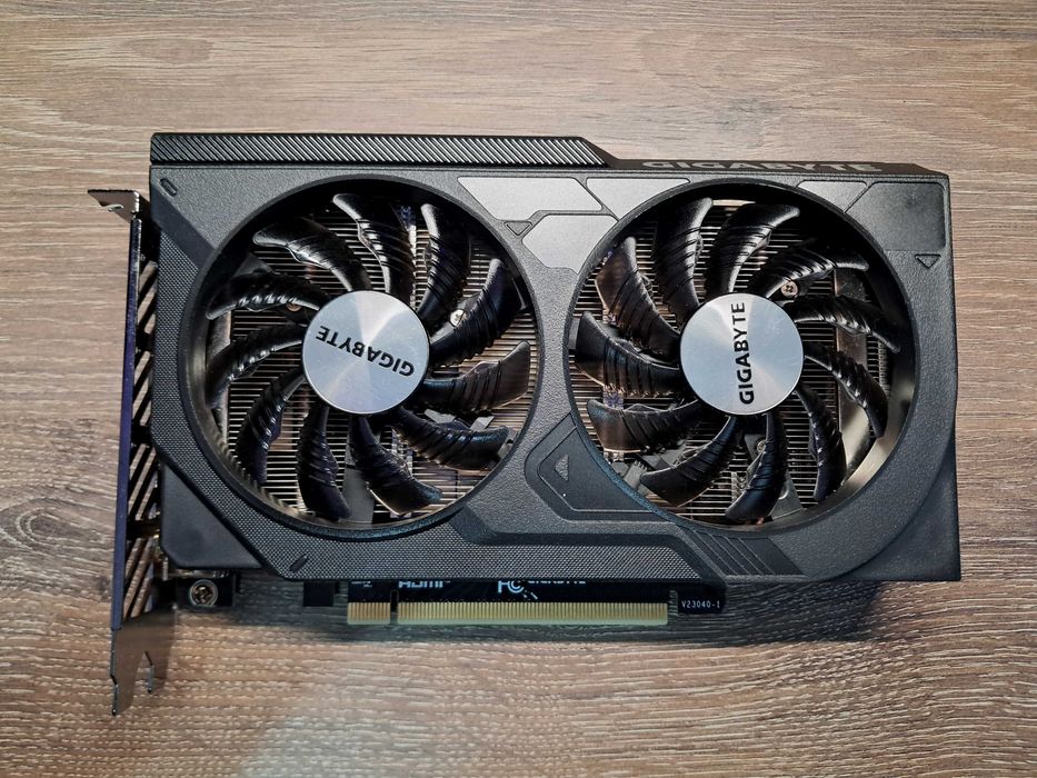 Placa video RTX 4060 Gigabyte Windforce OC