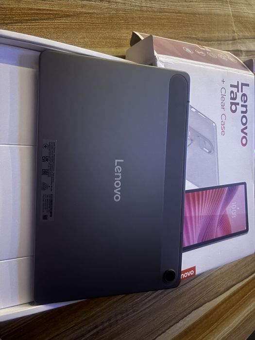 Таблет Lenovo Tab