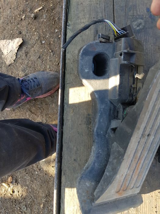 Modul senzori parcare,carlig,pedala acceleratie, b6