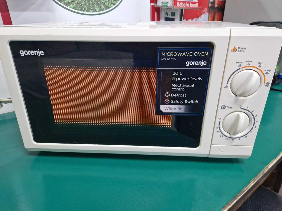 Cuptor cu microunde Gorenje MO20MW