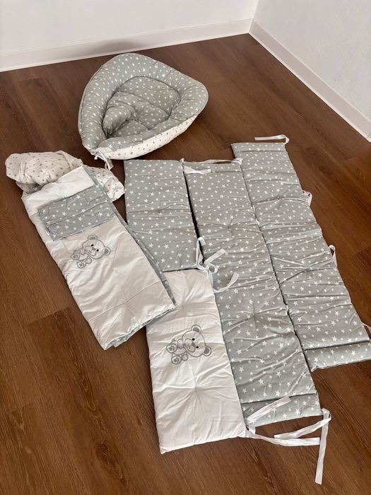 Set complet pentru pătuț bebeluș – stare bună