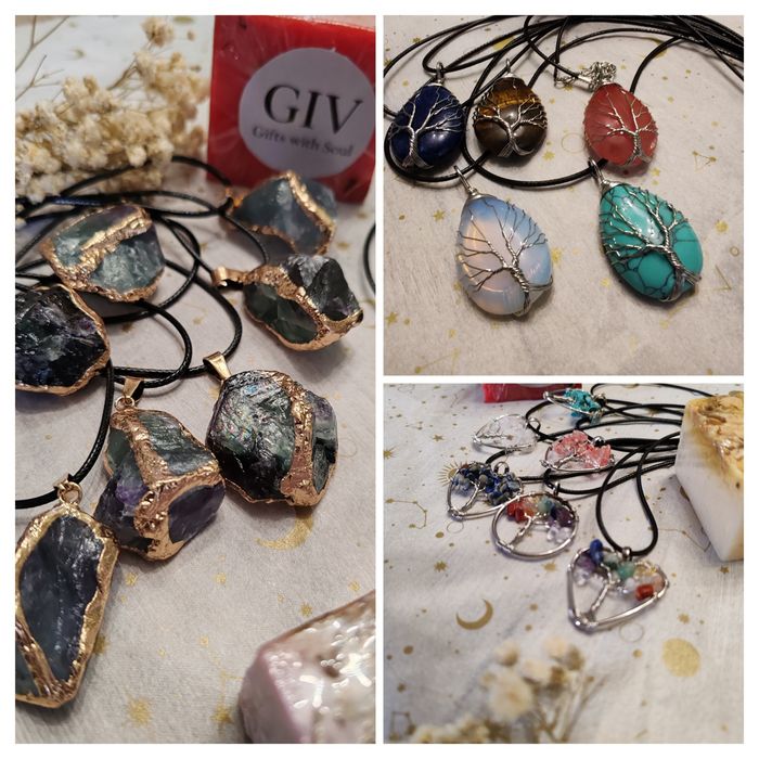 Ръчно плетени цветя, букети, подаръчни кутии/подарък handmade за жена