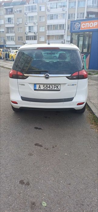 Opel Zafira c tourer 1.6 cng 2014 година