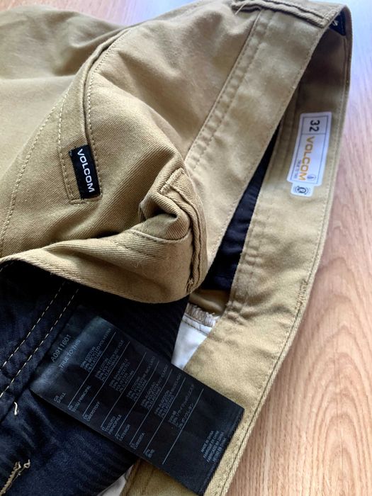 Къси панталони Volcom, Hurley