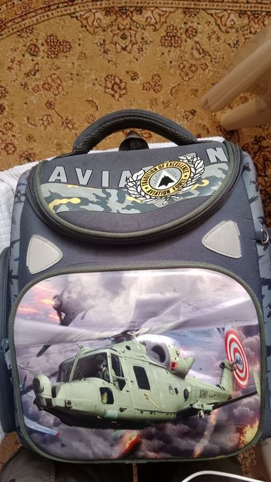 Рюкзак  ученическмй