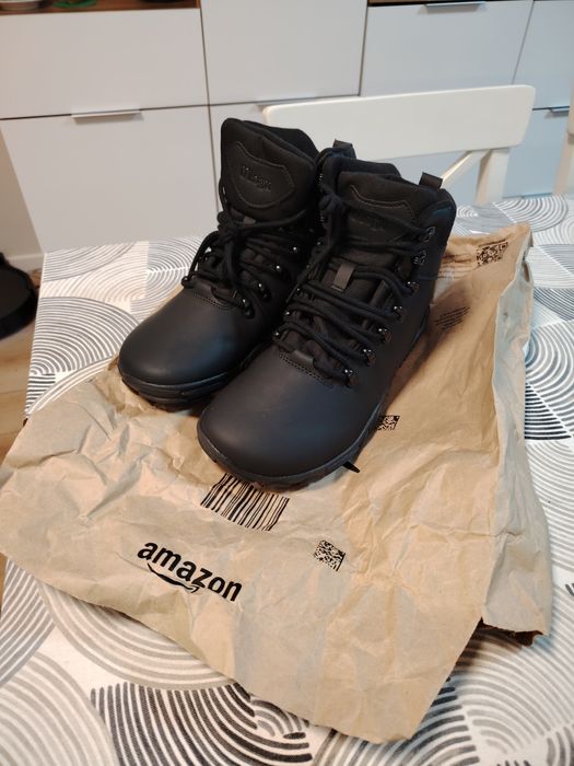 Боси мъжки обувки