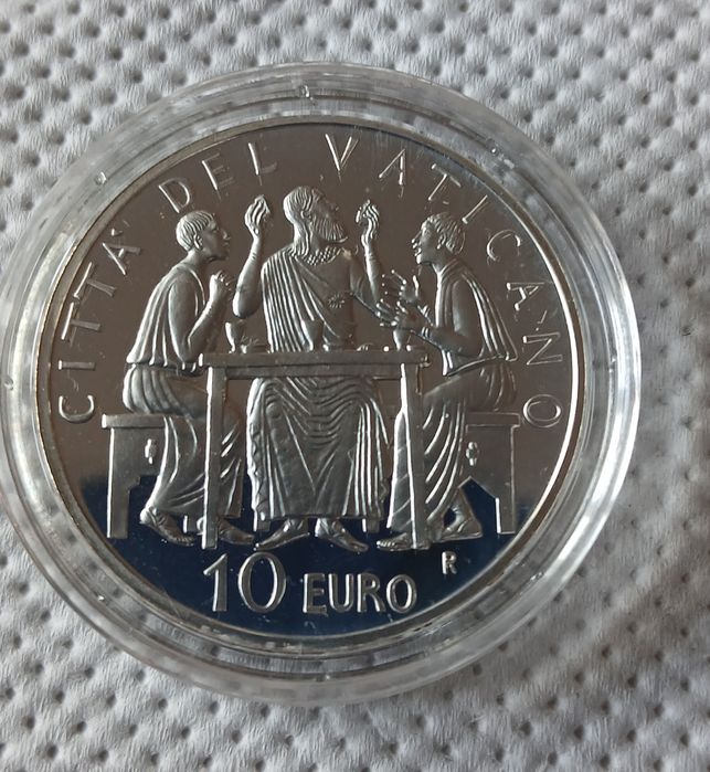 Сребърна монета.