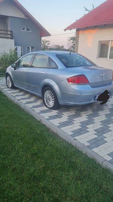 FIAT lineia 2008, singur proprietar,12 diesel,probleme electrice, nu mai funcționează gemurile, preț 1200 euro , telefon 0722819596