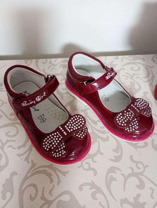 Детская анатомическая обувь на девочку 24 размер