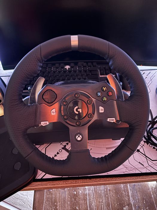 Volan Logitech Driving Force G920 pentru PC, Xbox ONE