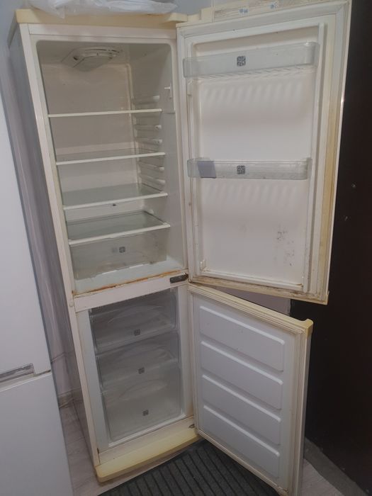 Холодильник не большой
