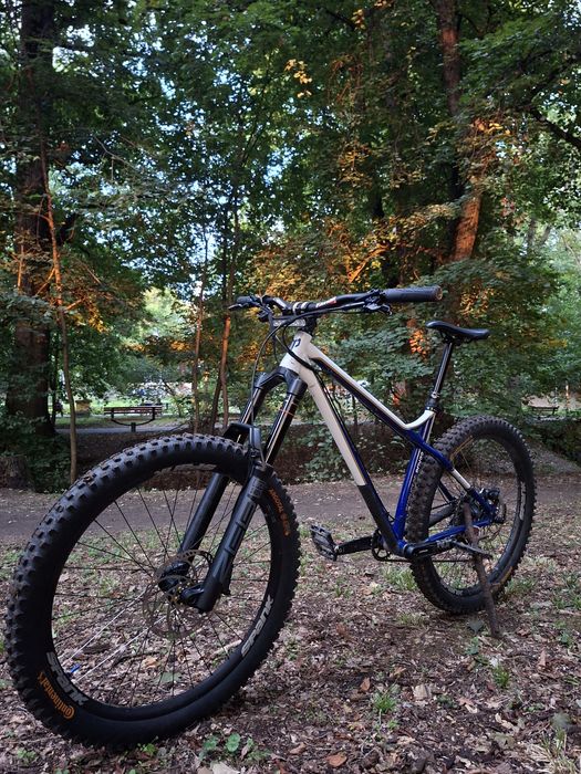 Vând bicicleta Rroduction privee shan GT