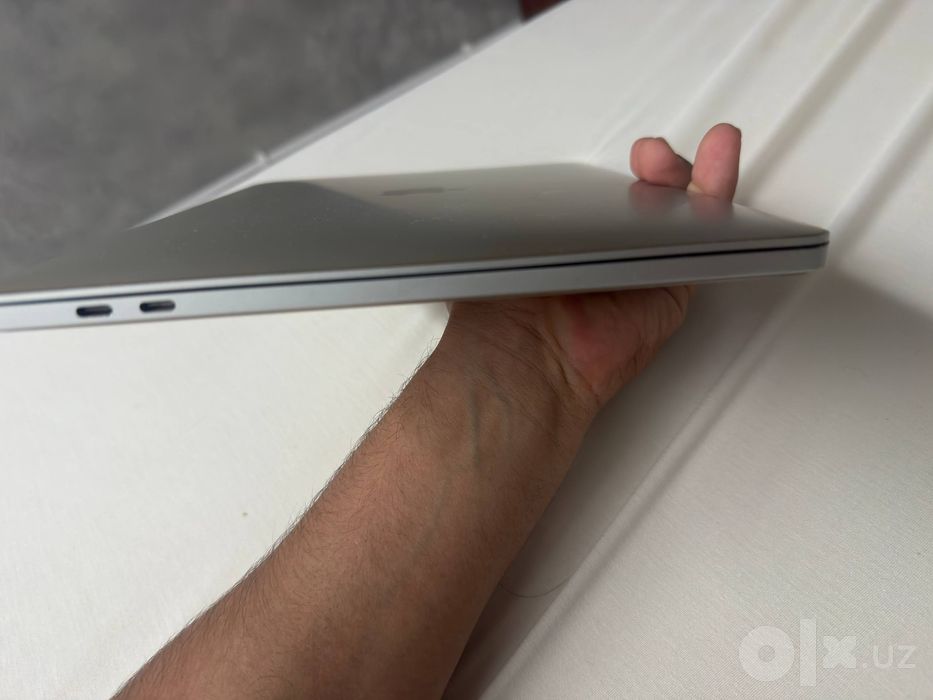MacBook Pro M1 16\256\13 дюйм (Silver) 2020год