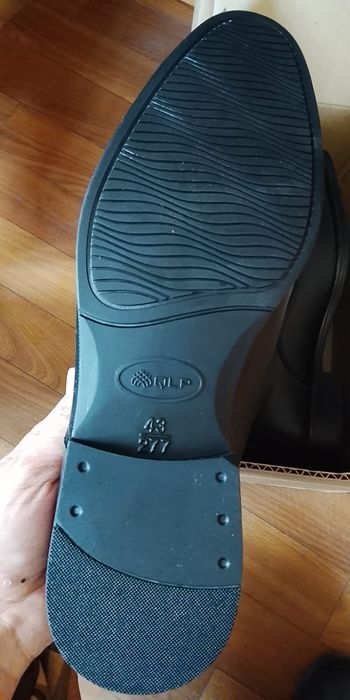 Обувь кожаная мужская