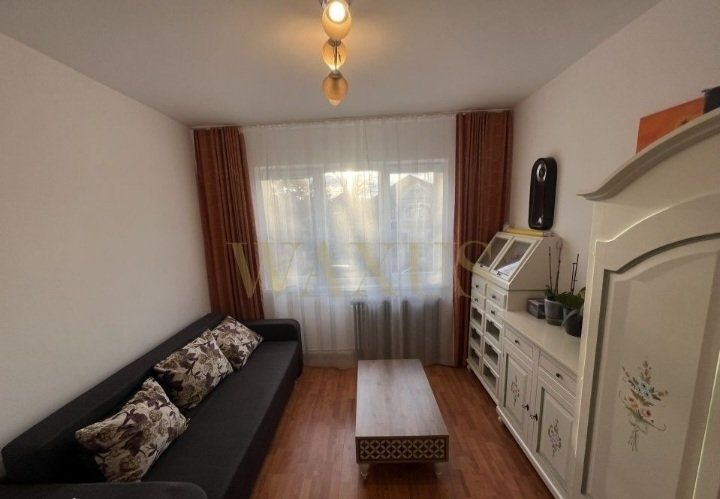 Închiriez garsonieră