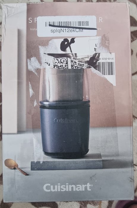 Мелачка за подправки и ядки