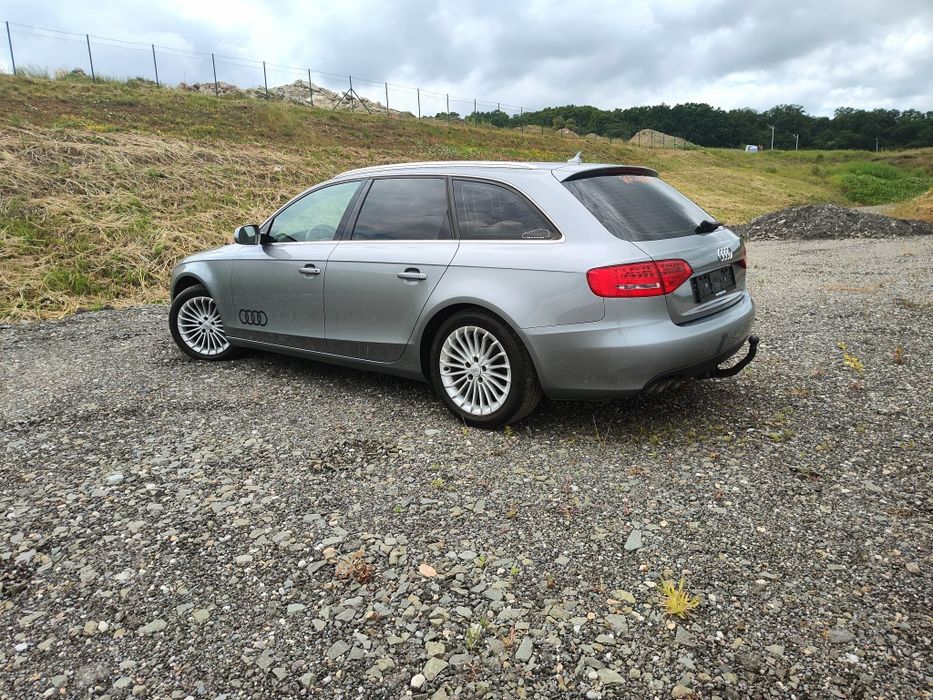 AUDI A4 Avant 2010 — imagine 3