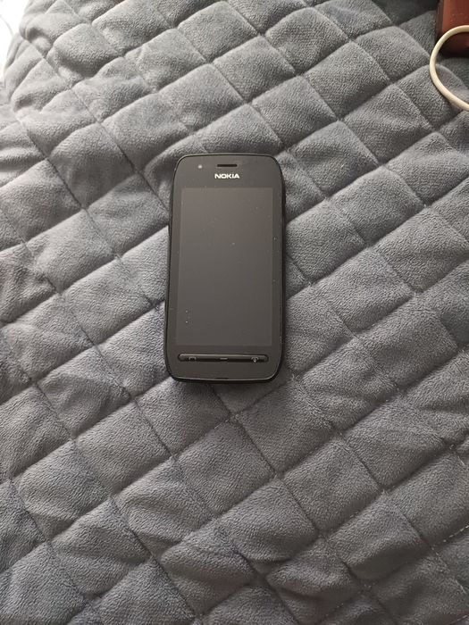 Продаю б/у телефоны