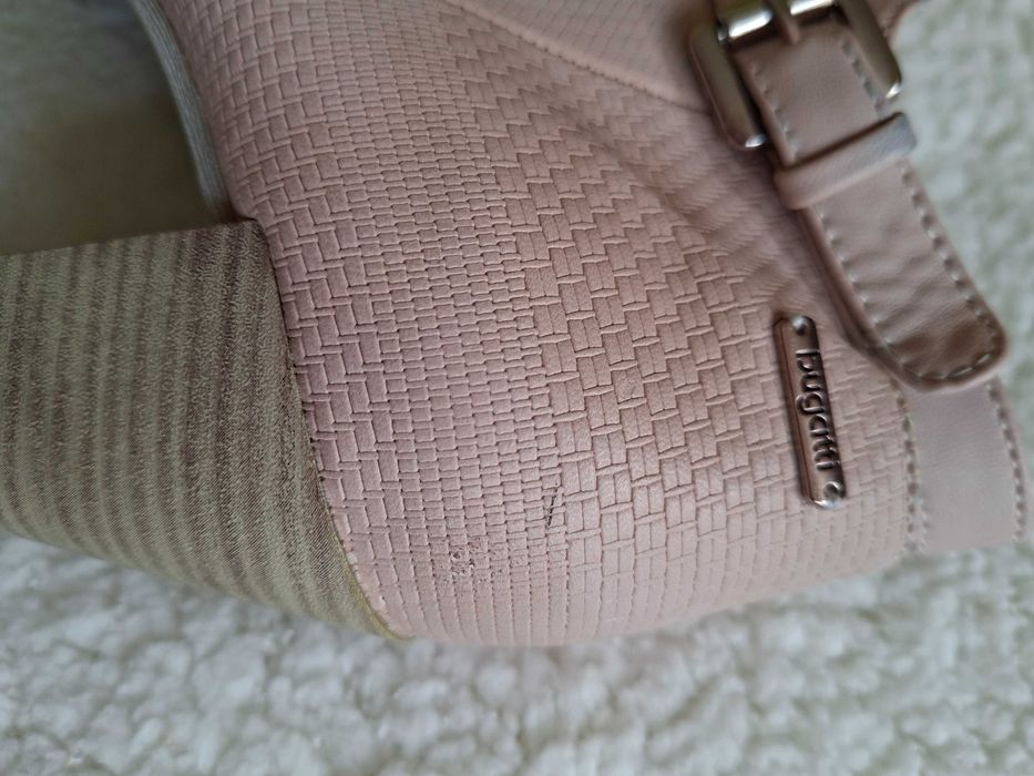 Bugatti боти на ток