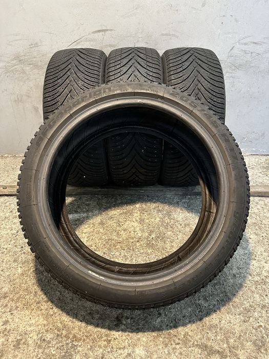 Гуми 205/45/17 BF GOODRICH g-force Winter