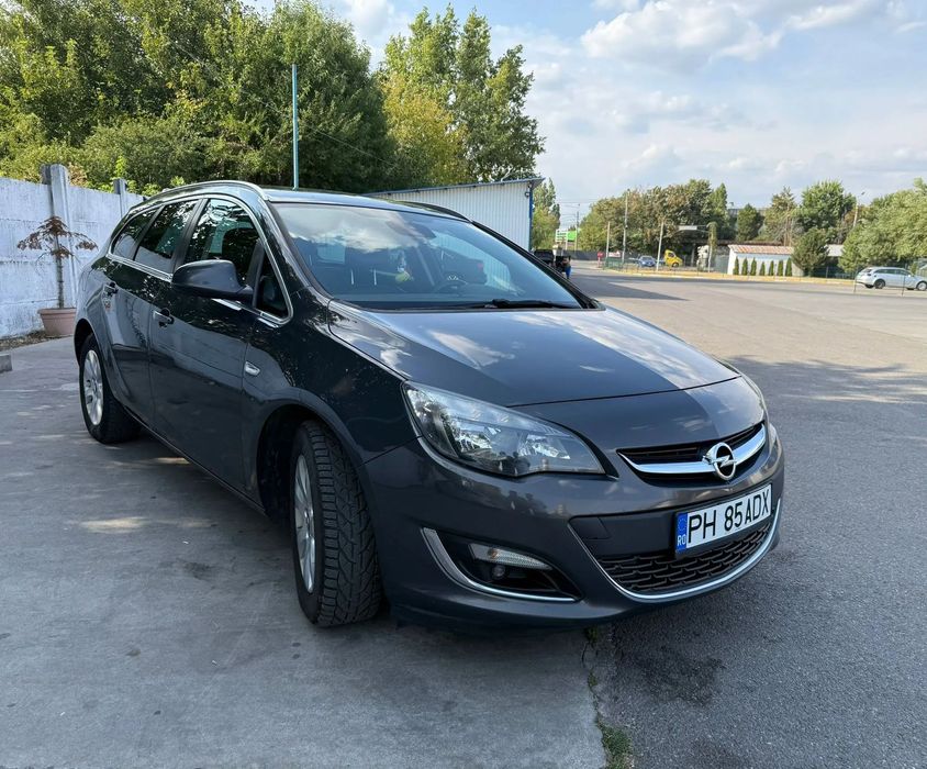 Opel Astra Opel Astra J Sports Tourer 1.6 CDTI 110 CP