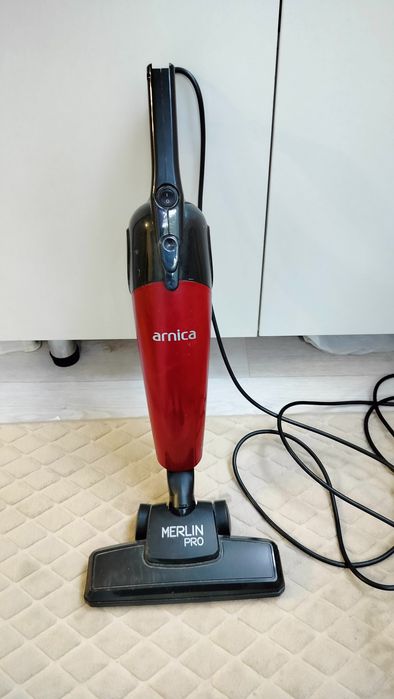 Пылесос ARNICA в отличном рабочем состоянии