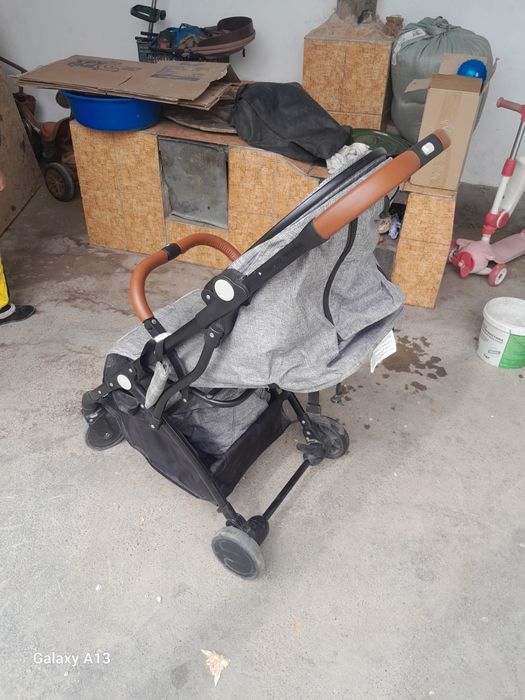 Детский коляска.