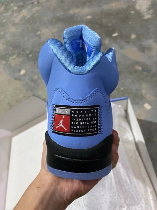 Air Jordan 5 “UNC”