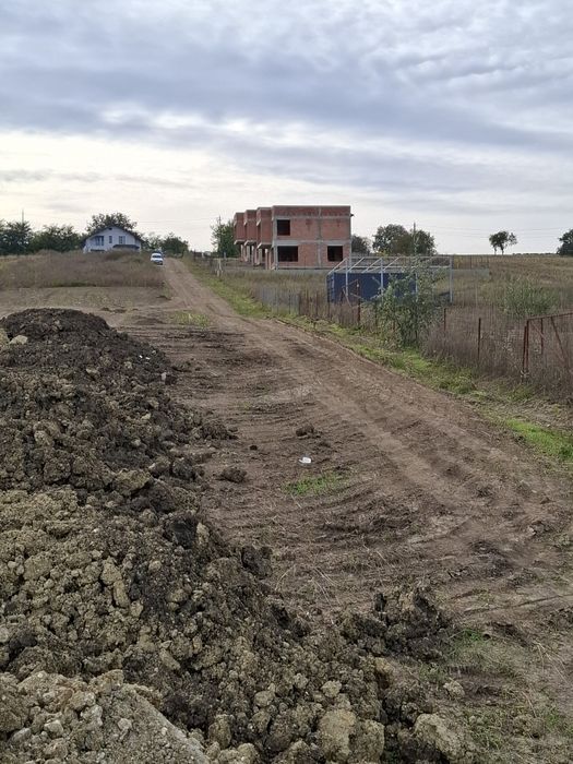 Teren Sorogari cu deschidere la lacul Aroneanu