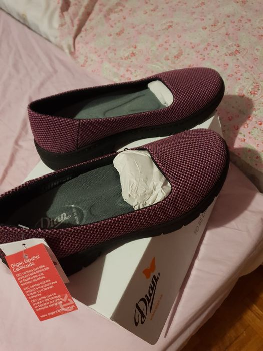Pantofi comozi  .