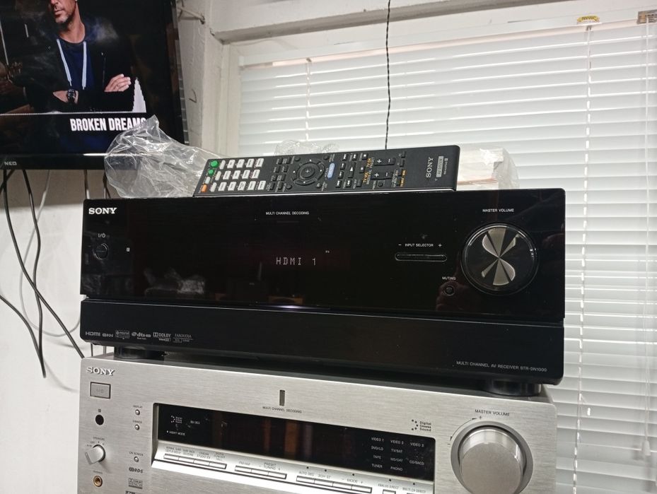 7.1 канален ресивър SONY str-dn 1000