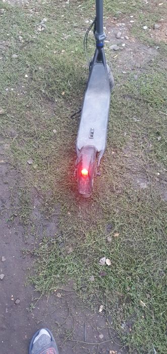 Trotineta cecotec D20xl