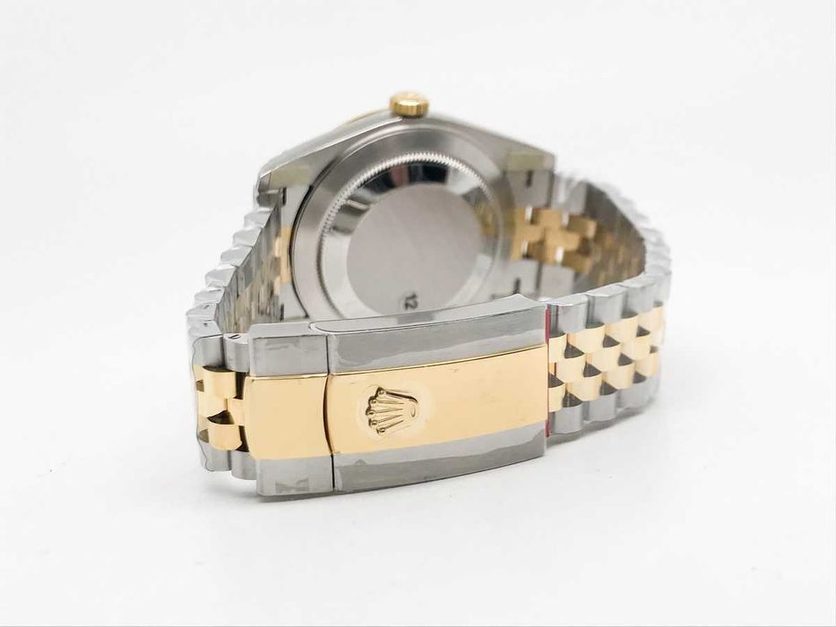 Rolex Datejust 41mm Жълто злато Fluted Bezel Сребрист циферблат Jubilee – реални снимки