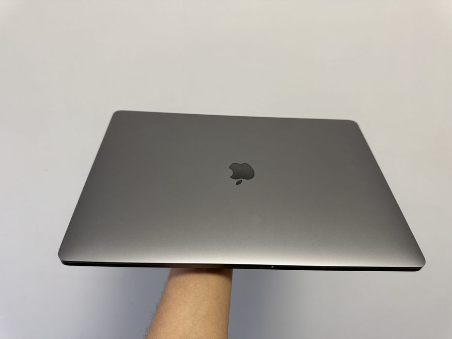 MacBook Pro 16” 2019 sotiladi