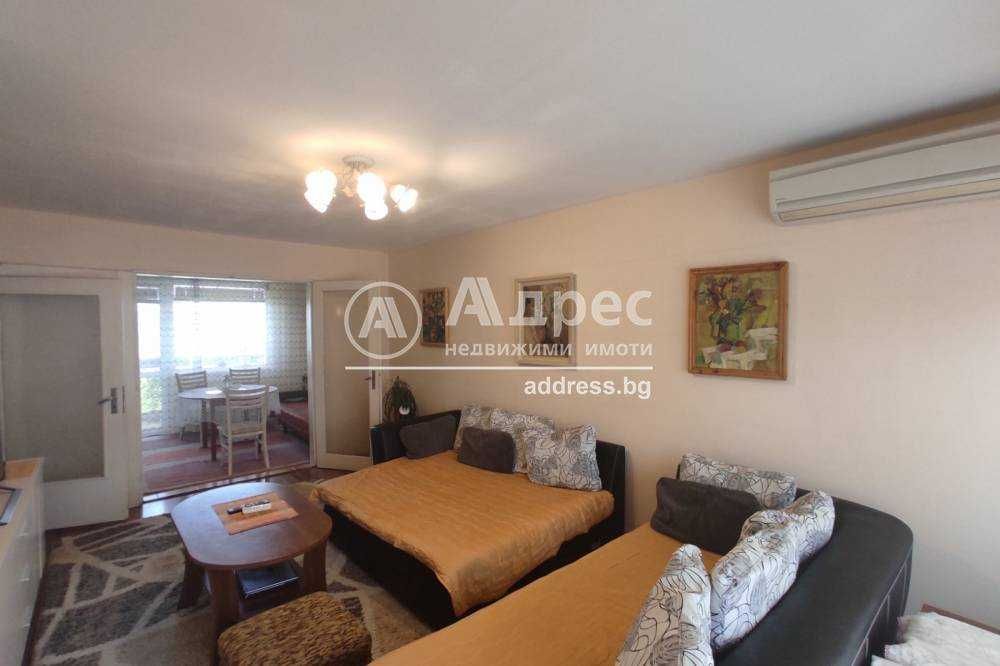 Продава се Тристаен апартамент в Разград, Житница - 93 кв.м за 549 €/кв.м - Снимка #2