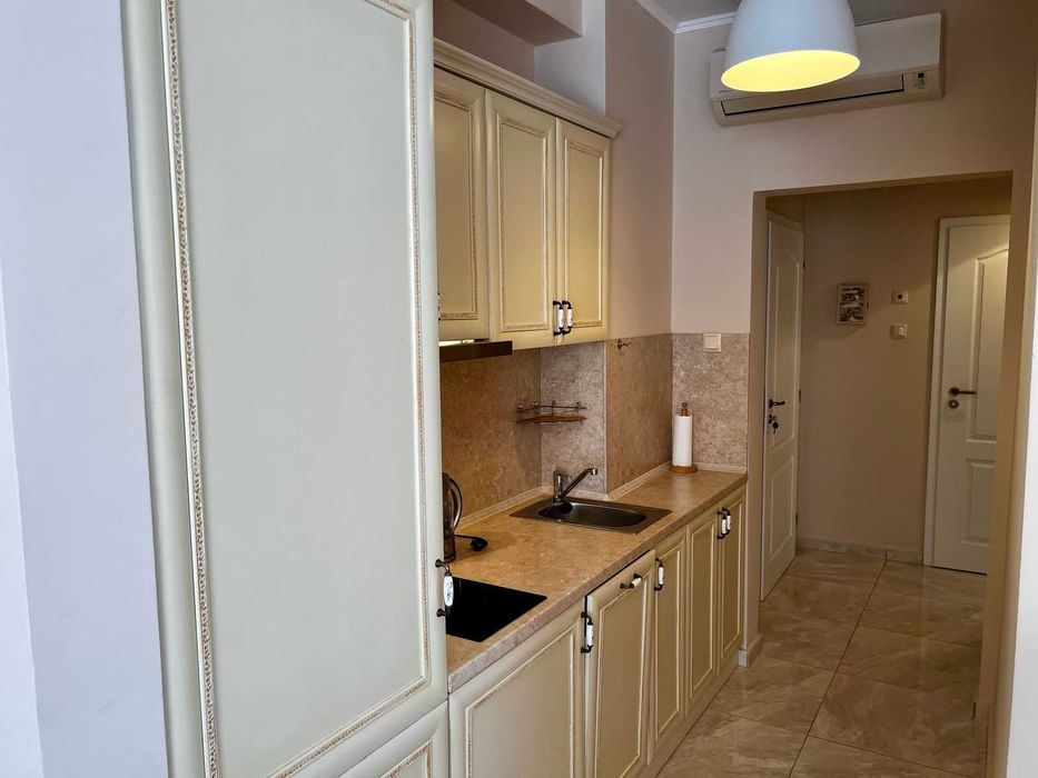 Продава се Тристаен апартамент в к.к. Слънчев бряг - 91 кв.м за 1418 €/кв.м - Снимка #4