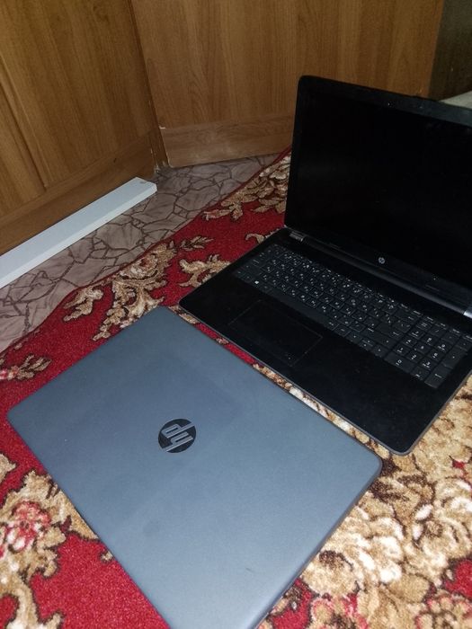 Продам два ноутбука по цене одной hp