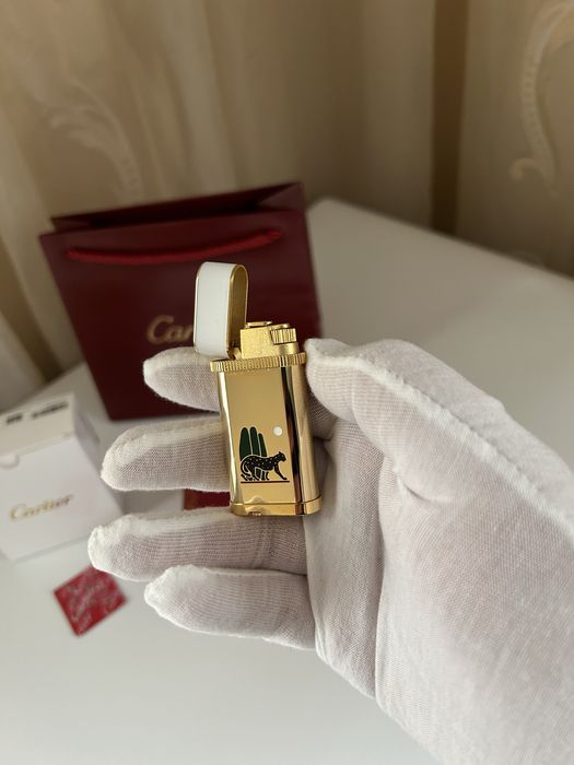 Cartier Panthère запалка, като нова, кутия и документи
