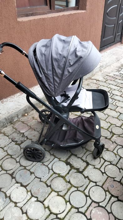 Vand carut bebe in stare buna  de la nastere pana la 3 ani