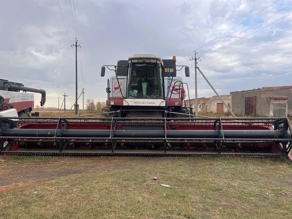 Продам комбайны Акрос 595 плюс