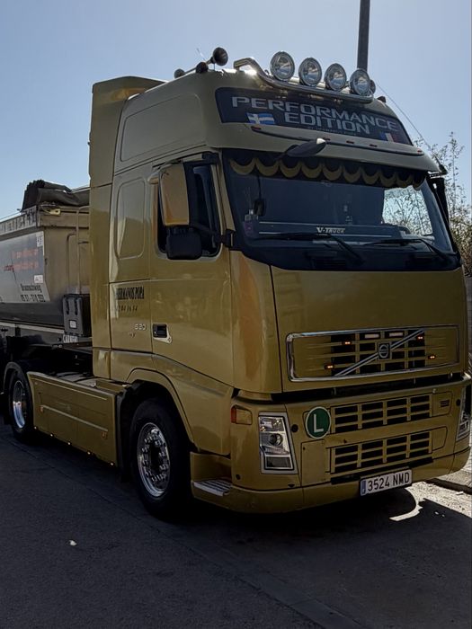 Volvo fh13 520.