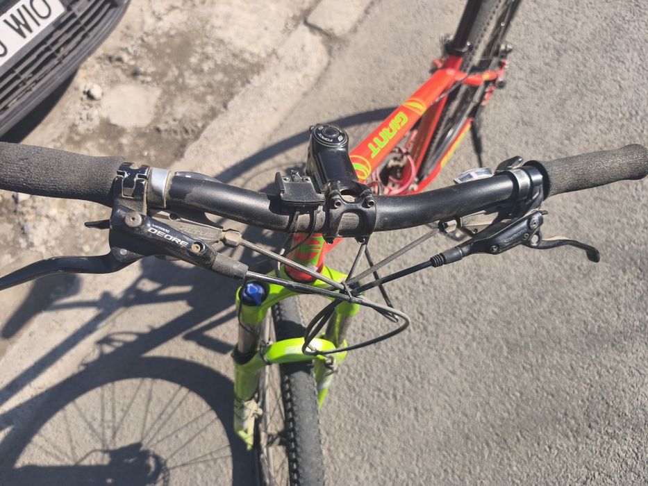 Vând bicicleta giant R29