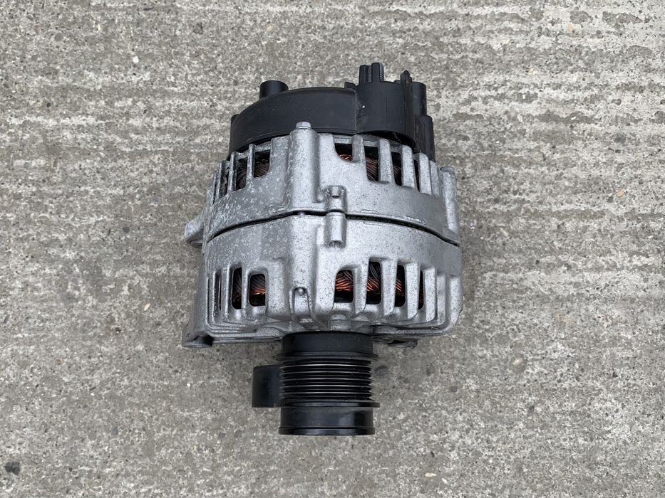 Alternator Mercedes C250 C300 / E250 E300 : A0009066906