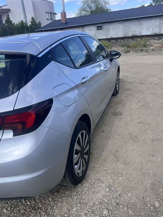 Ușă dreapta spate Opel Astra K 2016